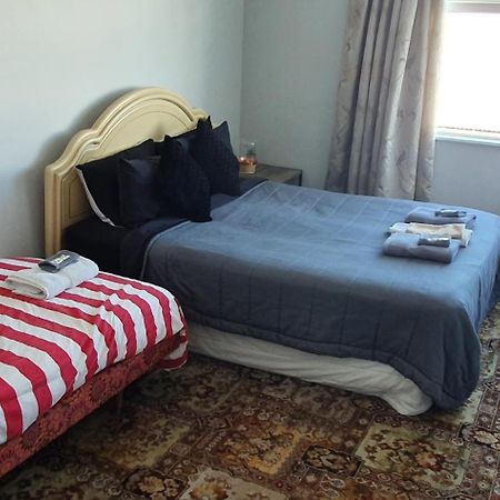 Hotel Motueka Backpackers, Loud Live Music Friday Saturday Nights Luaran gambar